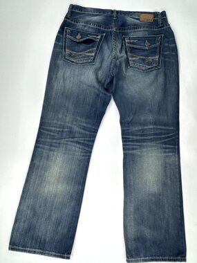 BKE Buckle Jeans Mens 36x32 Derek Blue Denim Flap Pockets Whiskered Relaxed Boot